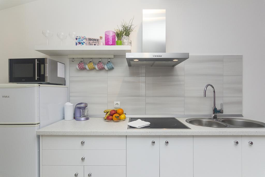 Apartments Barbara Makarska Ngoại thất bức ảnh