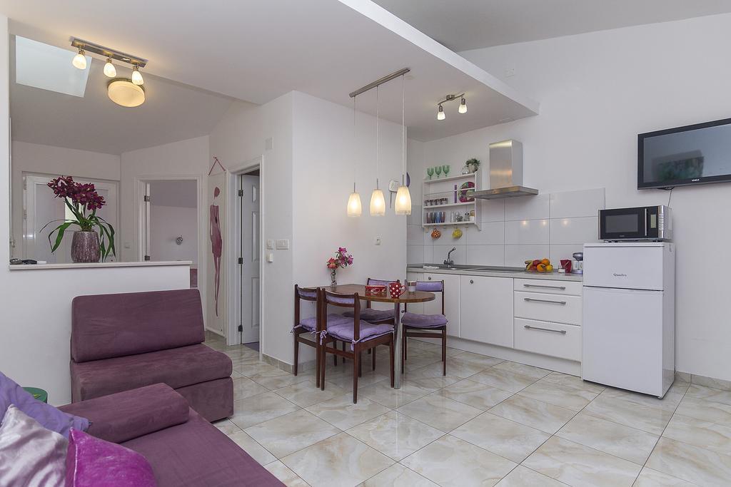 Apartments Barbara Makarska Ngoại thất bức ảnh