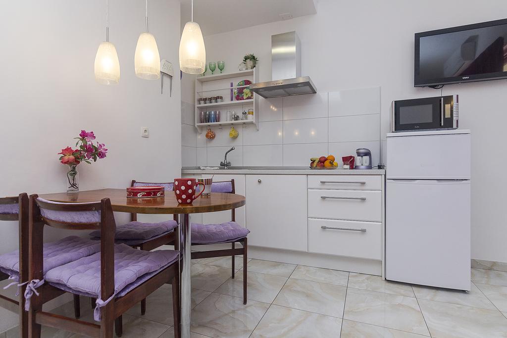 Apartments Barbara Makarska Ngoại thất bức ảnh